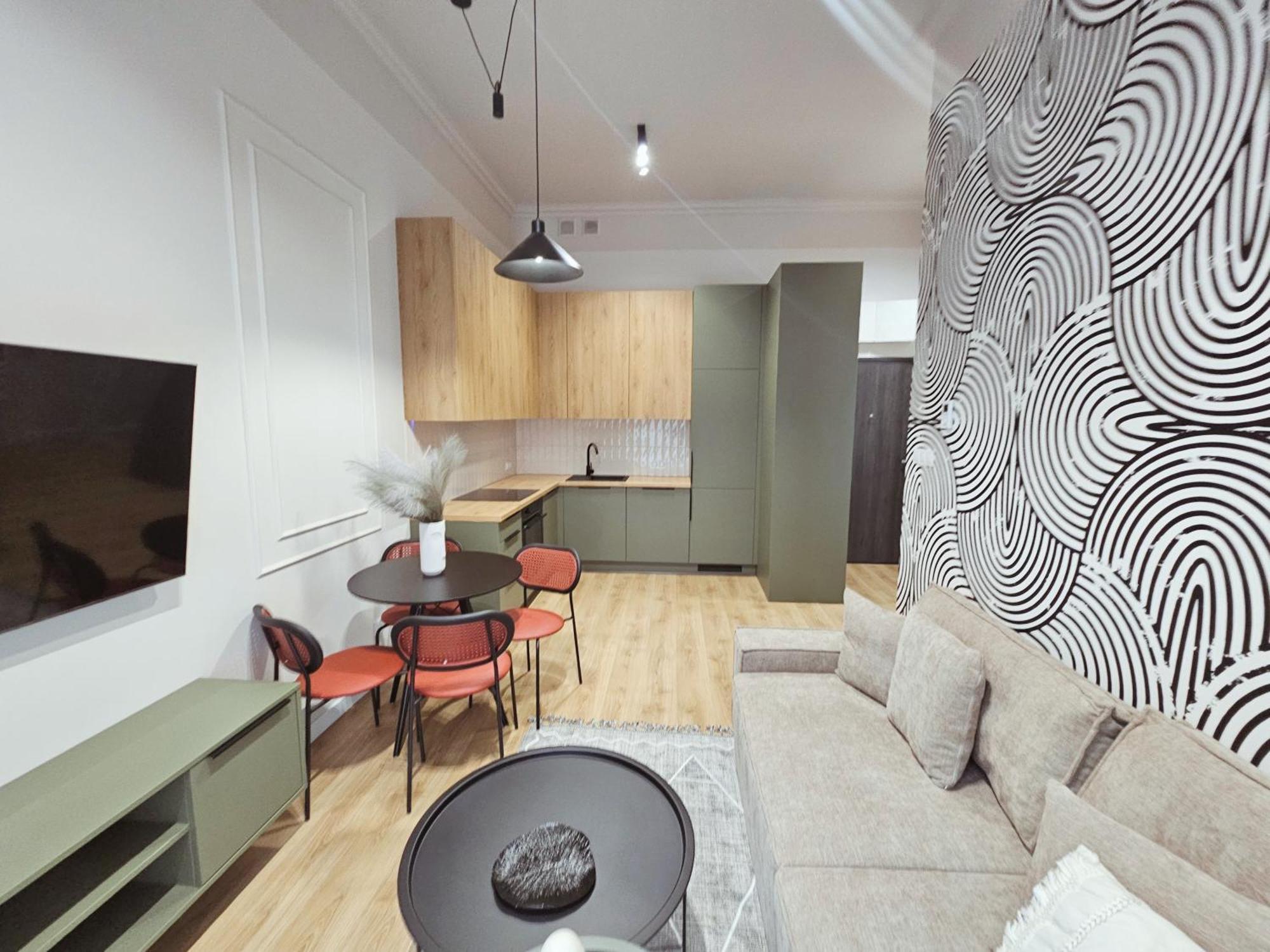 Nova Oasis Garden Apartment